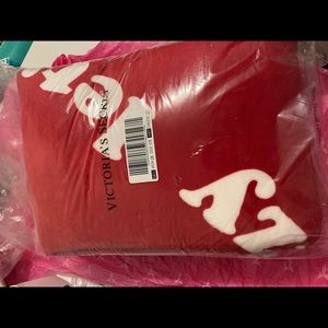 Pink Victoria secret Sherpa blankets